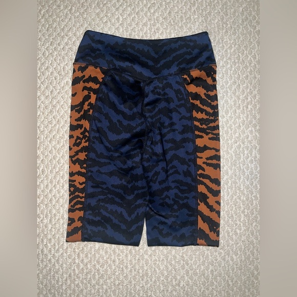 GOOD AMERICAN oasis animal print leopard blue black brown leggings - Picture 8 of 13